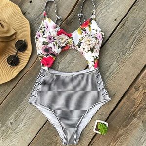 NWT! One piece / Cut Out Swim Suit